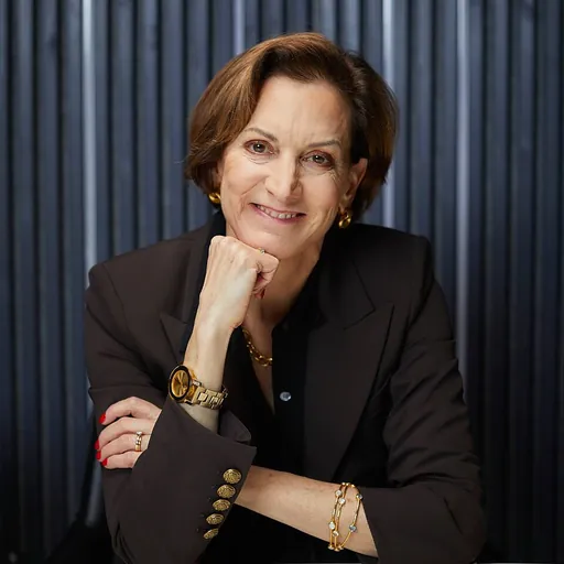 Portrait of Anne Applebaum