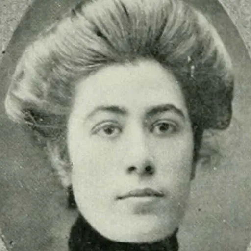 Portrait of Zoë Kincaid