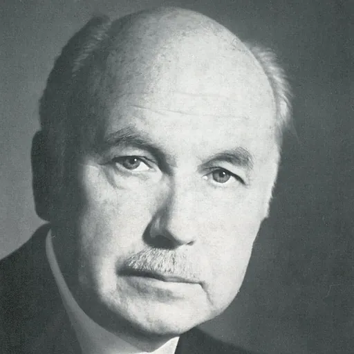 Portrait of Paul Luchtenberg