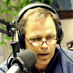 Portrait of Mark Harrington