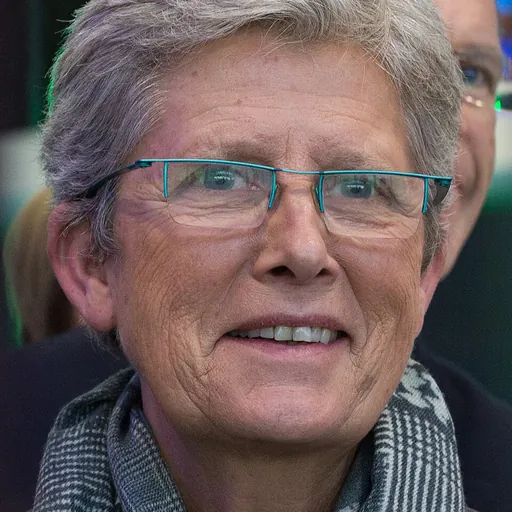 Portrait of Geneviève Darrieussecq