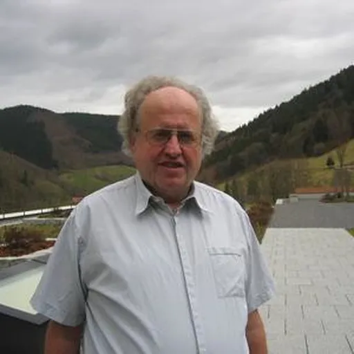 Portrait of Helmut Maier