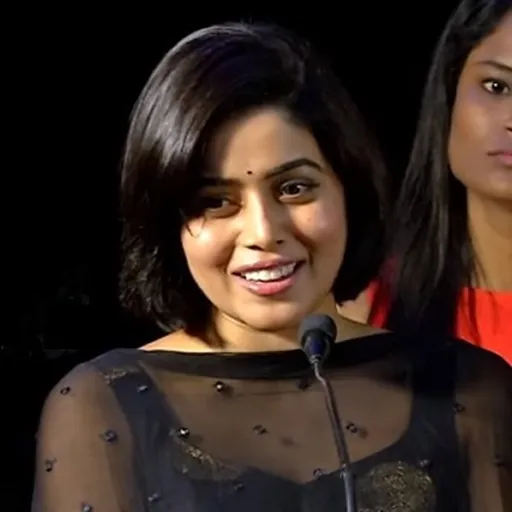 Portrait of Shamna Kasim