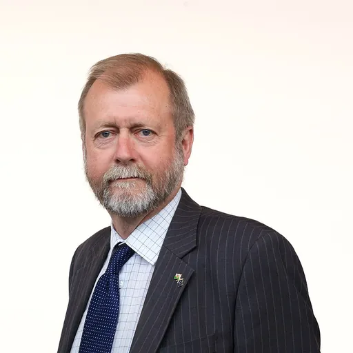 Portrait of Jeffrey Cuthbert