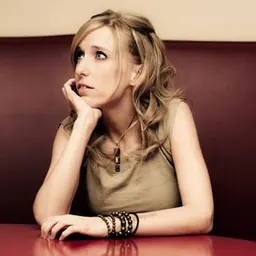 Portrait of Cat Jahnke