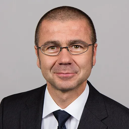 Portrait of Frank Junge