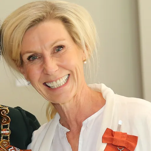 Portrait of Nikki Denholm