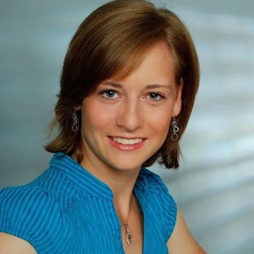 Portrait of Anna Schaffelhuber