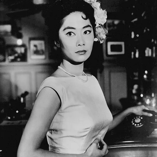 Portrait of Lisa Lu
