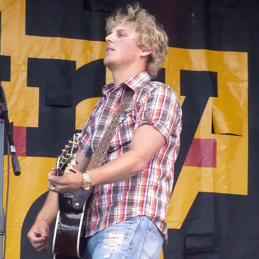 Portrait of Jason Blaine