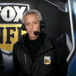 Portrait of Thom Brennaman