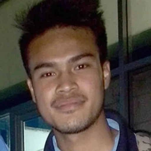 Portrait of Chayawat Srinawong