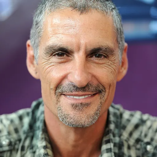 Portrait of Cliff Simon