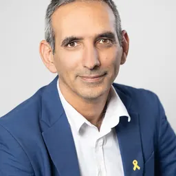 Portrait of Avi Dabush