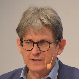 Portrait of Alan Rusbridger