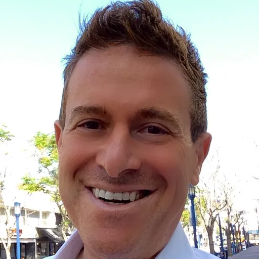Portrait of Steven Goldstein