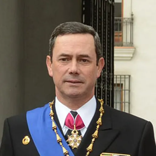 Portrait of Edmundo González