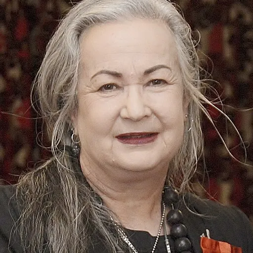 Portrait of Margi Robertson