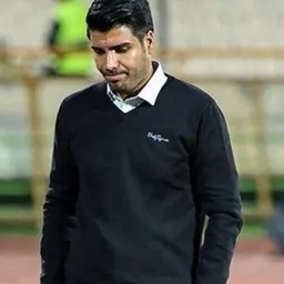 Portrait of Vahid Bayatlou