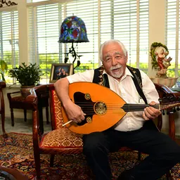 Portrait of Richard Hagopian