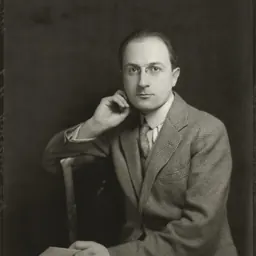 Portrait of Ian Horobin