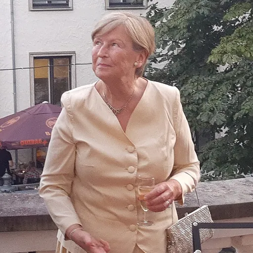 Portrait of Jutta Hering-Winckler