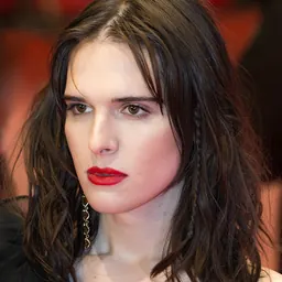 Portrait of Hari Nef