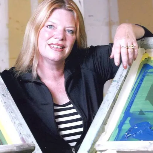 Portrait of Tracey Johnston-Aldworth
