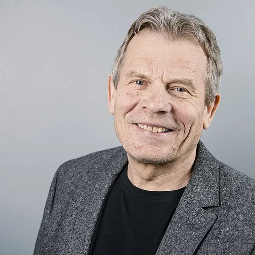 Portrait of Arne Nævra