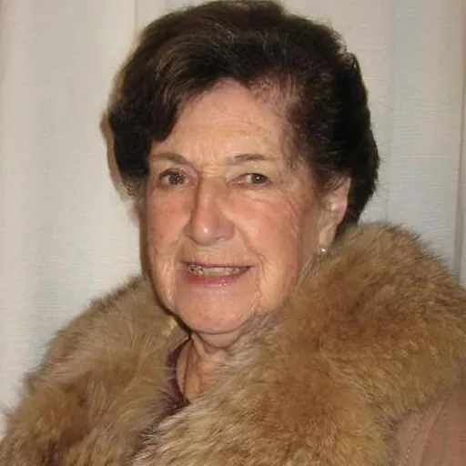 Portrait of Raquel Barros