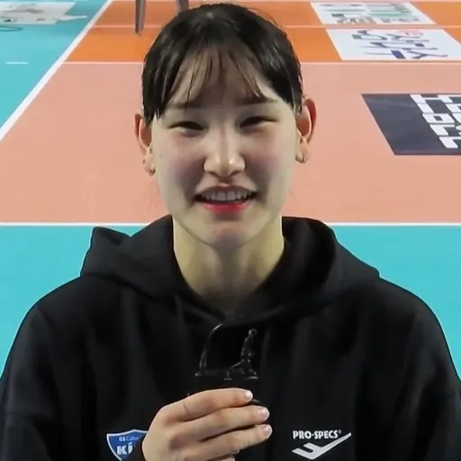 Portrait of An Hye-jin