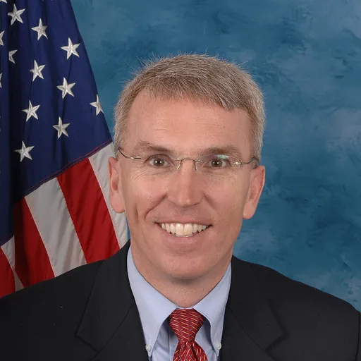 Portrait of Todd Russell Platts