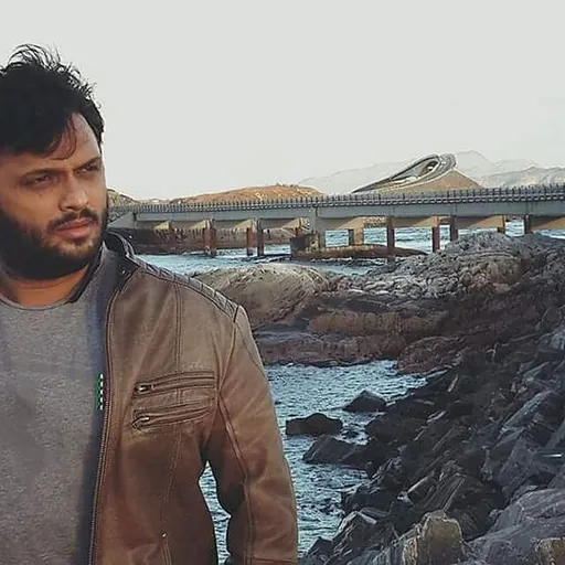 Portrait of Imran Sardhariya