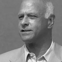 Portrait of Bill Campbell
