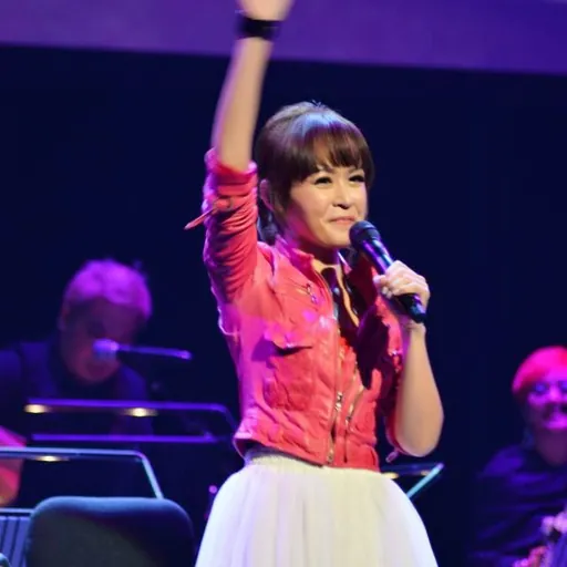 Portrait of Lorraine Tan