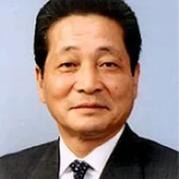 Portrait of Toshifumi Kosehira
