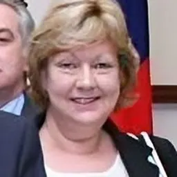 Portrait of Janet Anderson