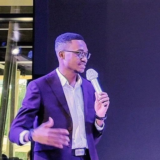 Portrait of Manuel Ntumba