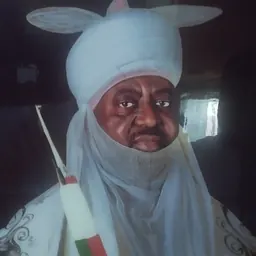 Portrait of Nigerian monarch