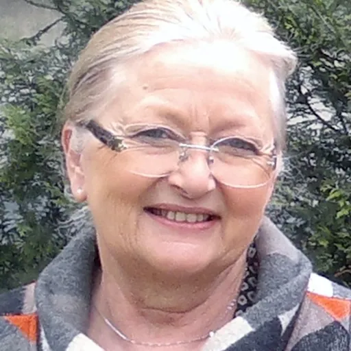 Portrait of Catherine Quéré