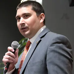Portrait of Tony Lovasco