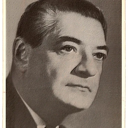 Portrait of Alex Moscovitch