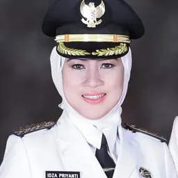Portrait of Idza Priyanti
