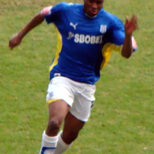 Portrait of Kelvin Etuhu