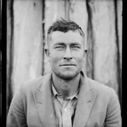 Portrait of Ben Nicker