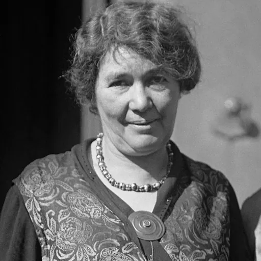 Portrait of Emmeline Pethick-Lawrence