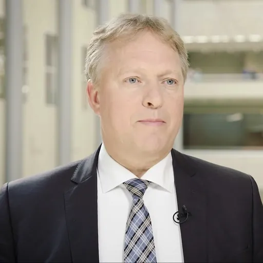 Portrait of Erik Ziengs