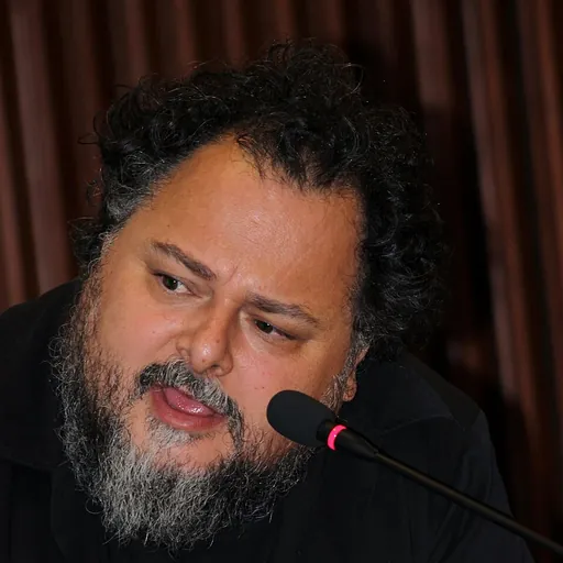 Portrait of Álvaro Bisama