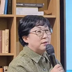 Portrait of Ra Hee-duk