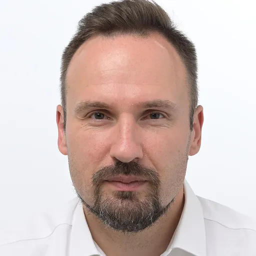 Portrait of Arno Bausemer